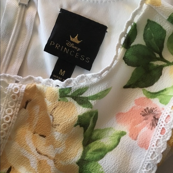 Belle Disney dress M yellow flowers - Picture 2 of 2